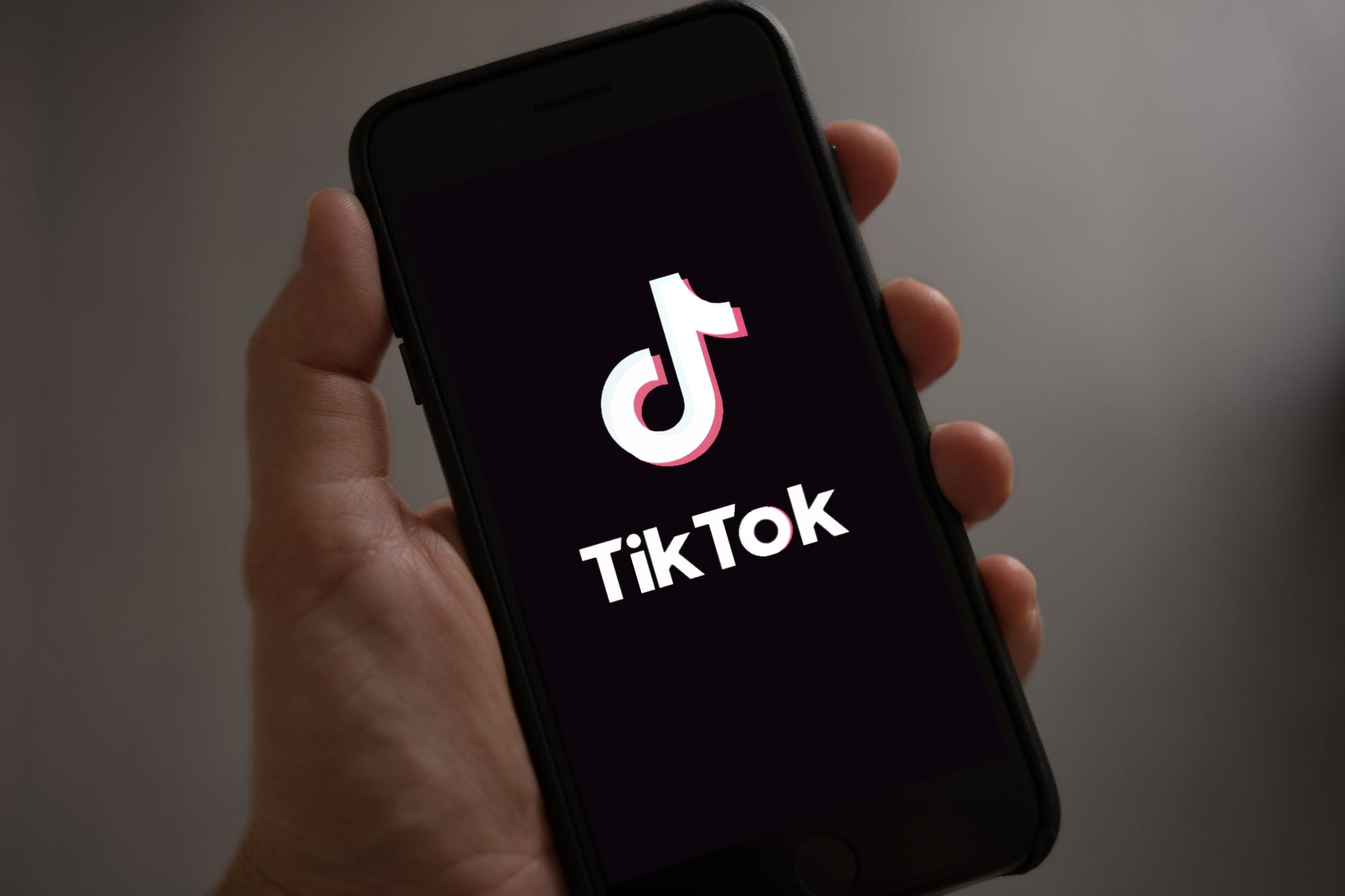 The Dynamics of TikTok Followers: Navigating the Path to Viral Success